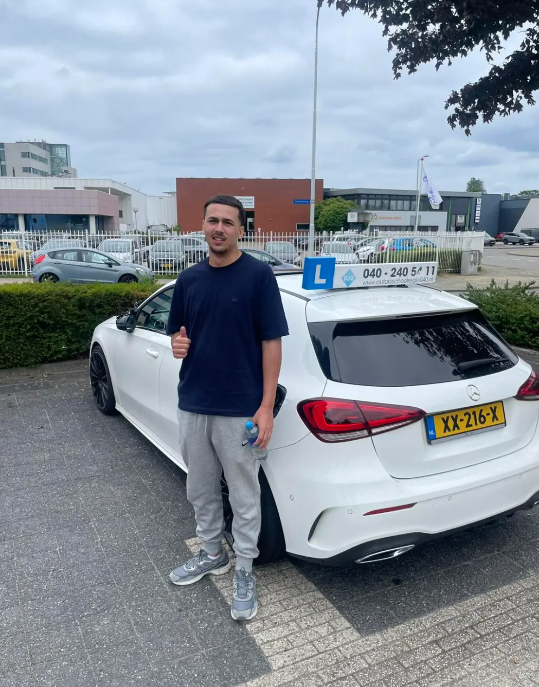 Geslaagd uit Eindhoven e.o. geslaagd bij Autorijschool Regio 040